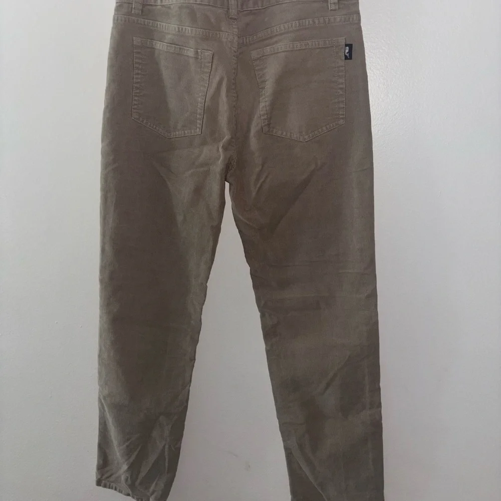 Vineyard Vines big boys Corduroy Pants in Tan